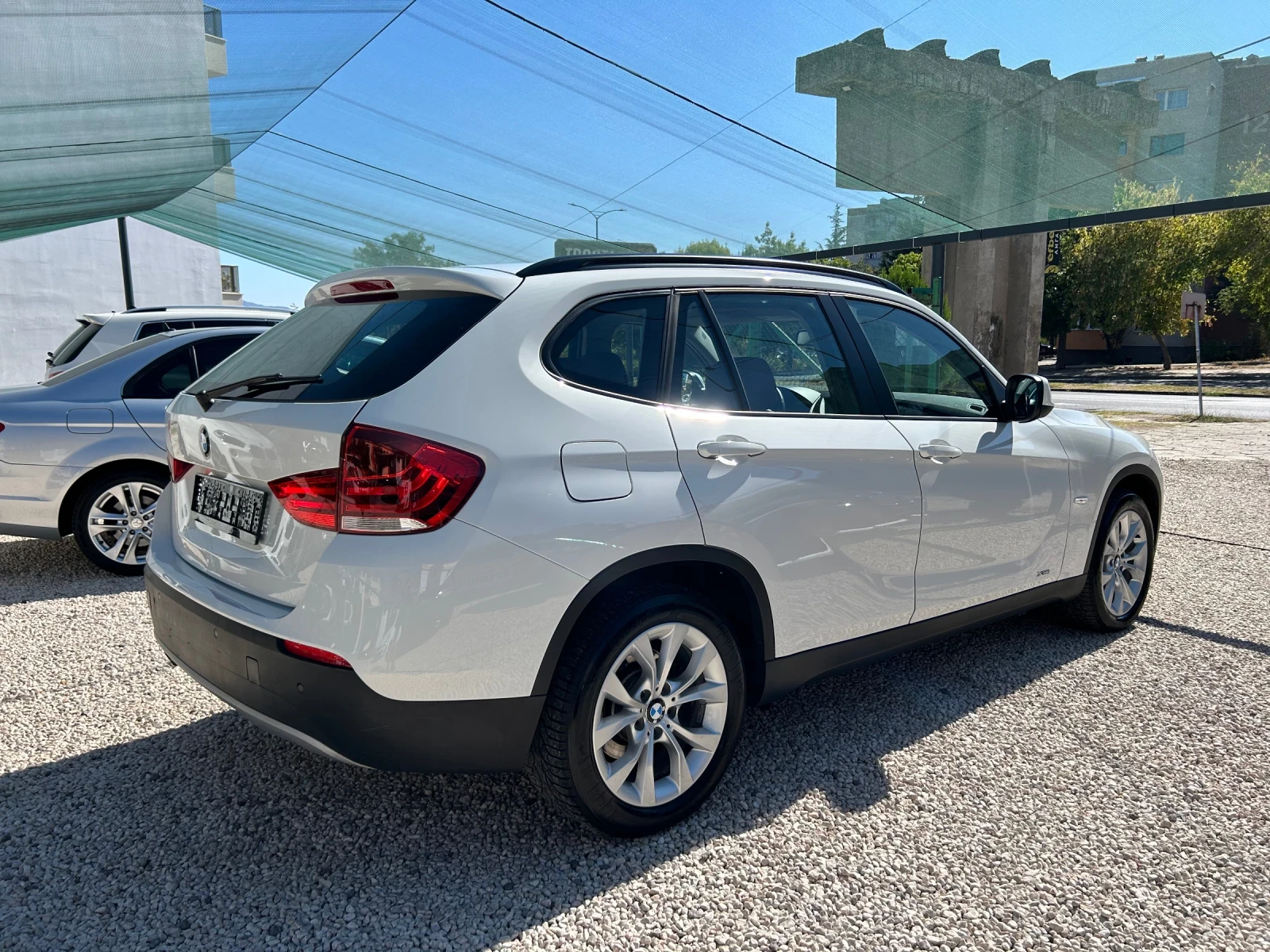 BMW X1 AUTOMAT X DRIVE - изображение 6