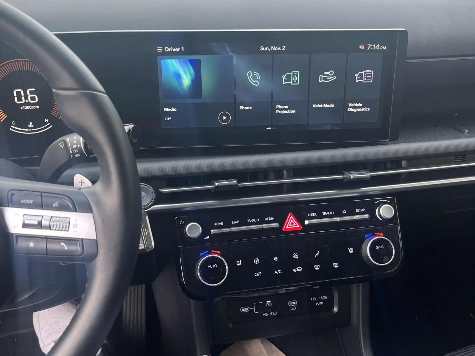 Hyundai Tucson * CARFAX *    | Mobile.bg   7