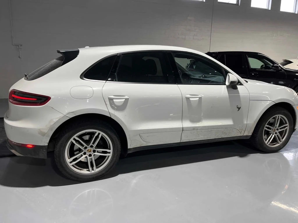 Porsche Macan * AWD * CARFAX * БЕЗ ПЪРВОНАЧАЛНА ВНОСКА - изображение 3