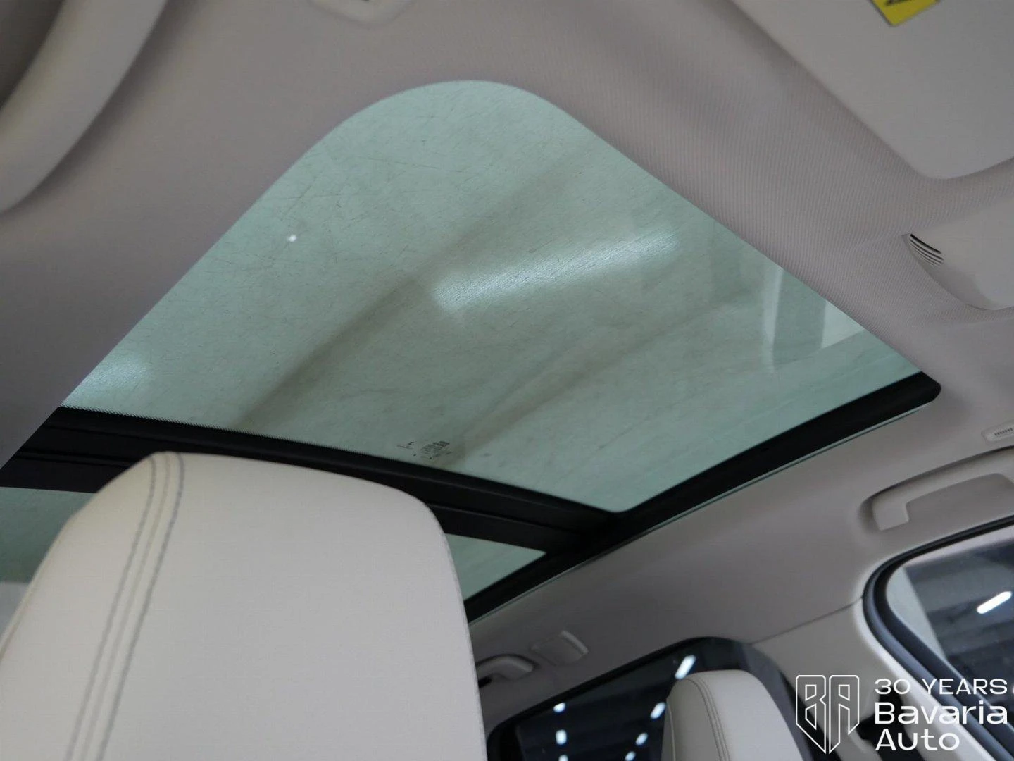 BMW iX1 20 eDrive  - изображение 7