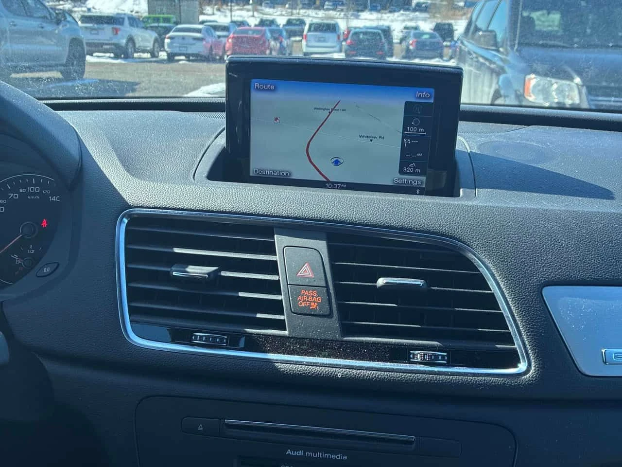 Audi Q3 * Progressiv * CARFAX * ���� �� �� | Mobile.bg � ����������� 12