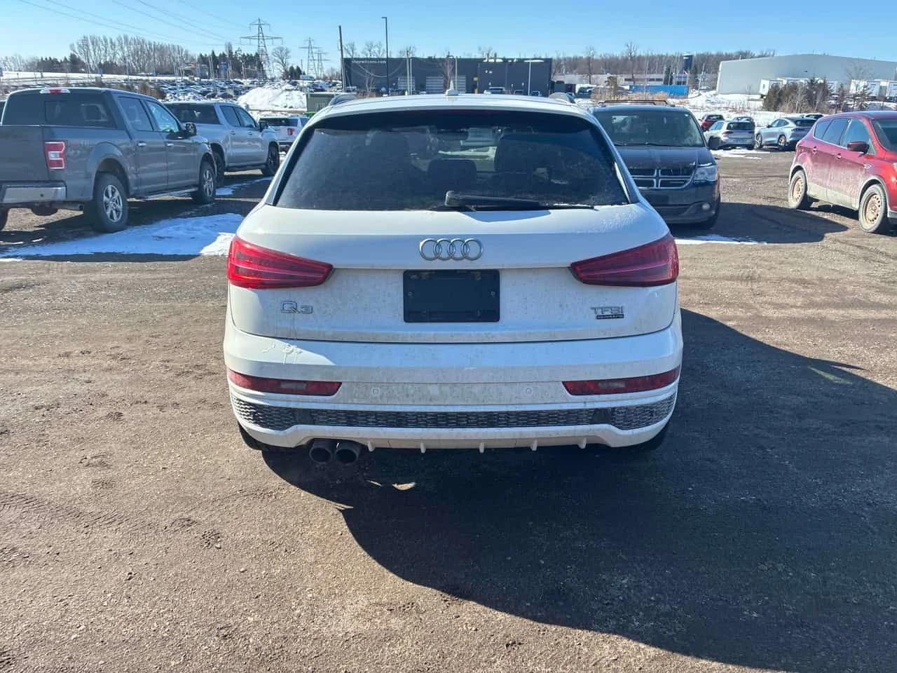 Audi Q3 * Progressiv * CARFAX * ЦЕНА ДО БГ - изображение 4