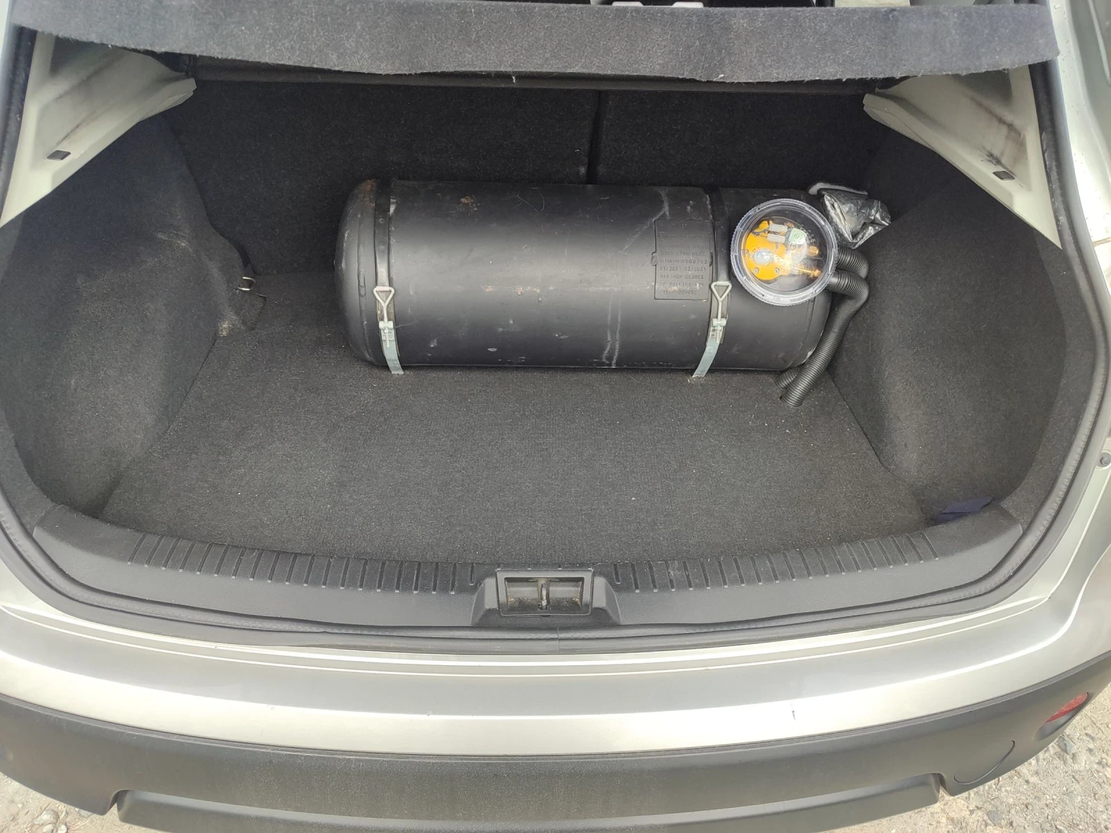 Nissan Qashqai, снимка 10 - Автомобили и джипове - 53834770