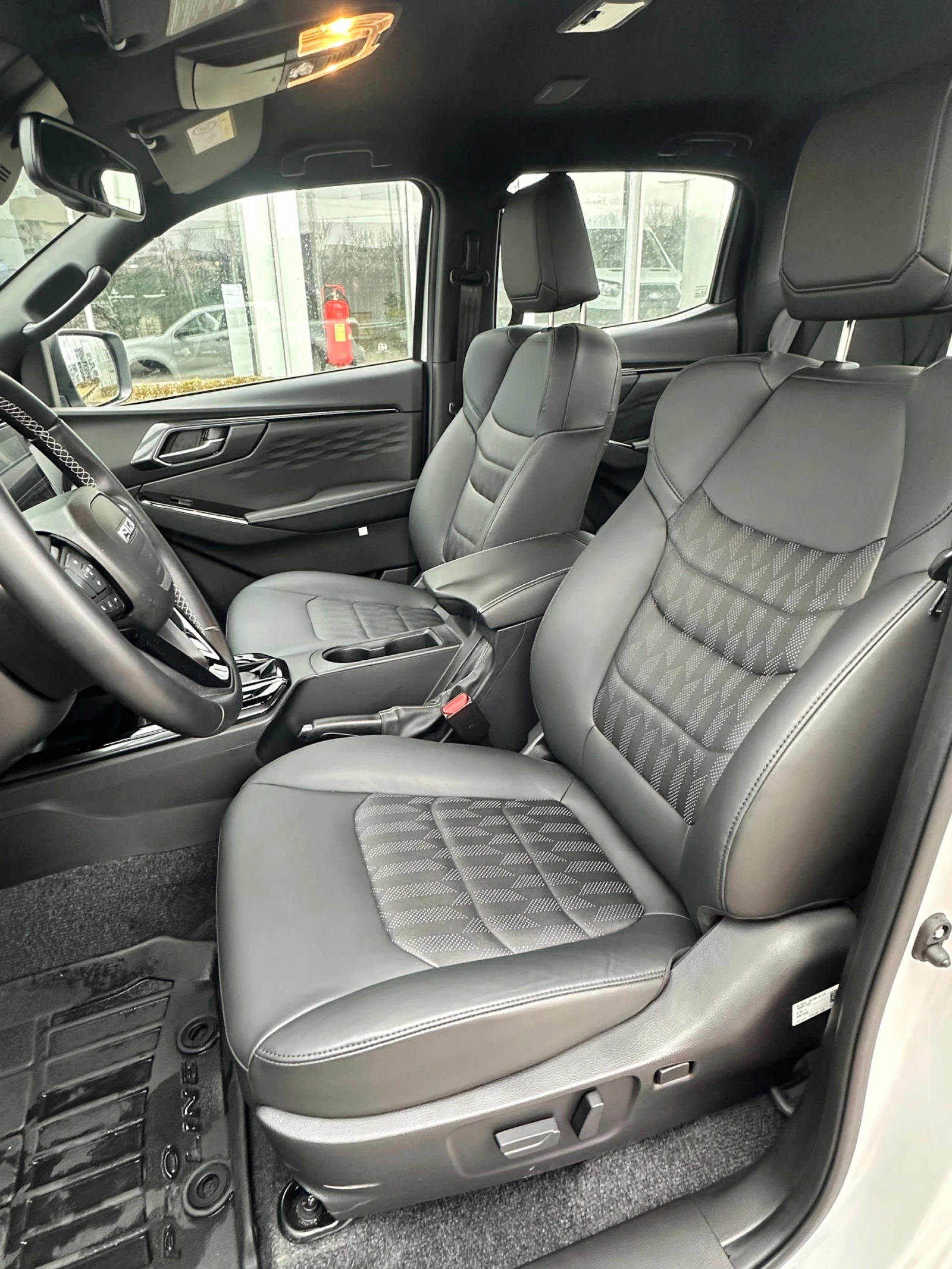 Isuzu D-max Double cab 4x4 1.9d, снимка 9 - Автомобили и джипове - 53940777