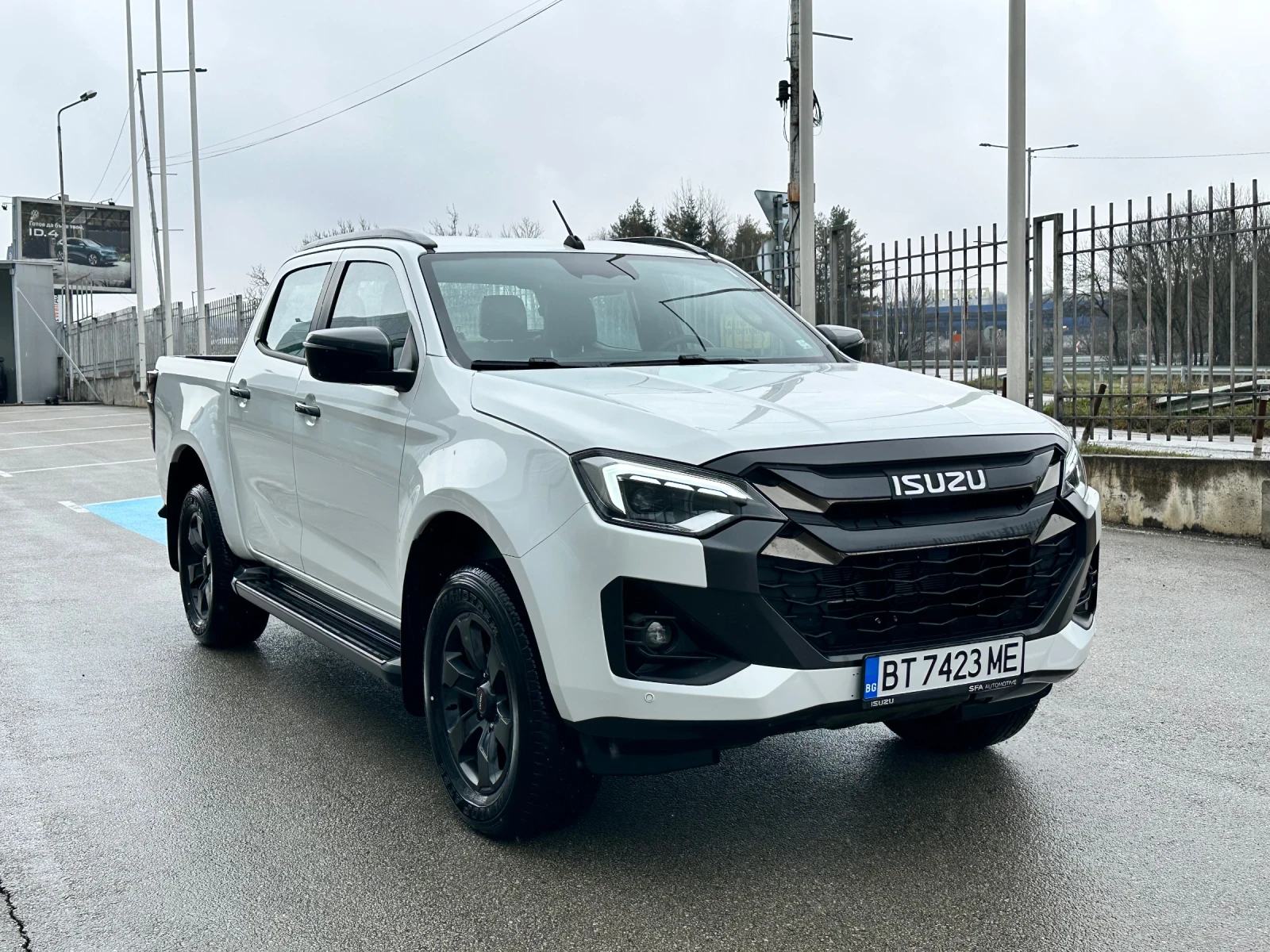 Isuzu D-max Double cab 4x4 1.9d, снимка 3 - Автомобили и джипове - 53940777