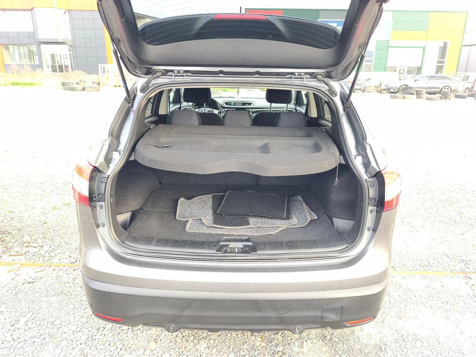 Nissan Qashqai Panorama , снимка 7 - Автомобили и джипове - 53978046