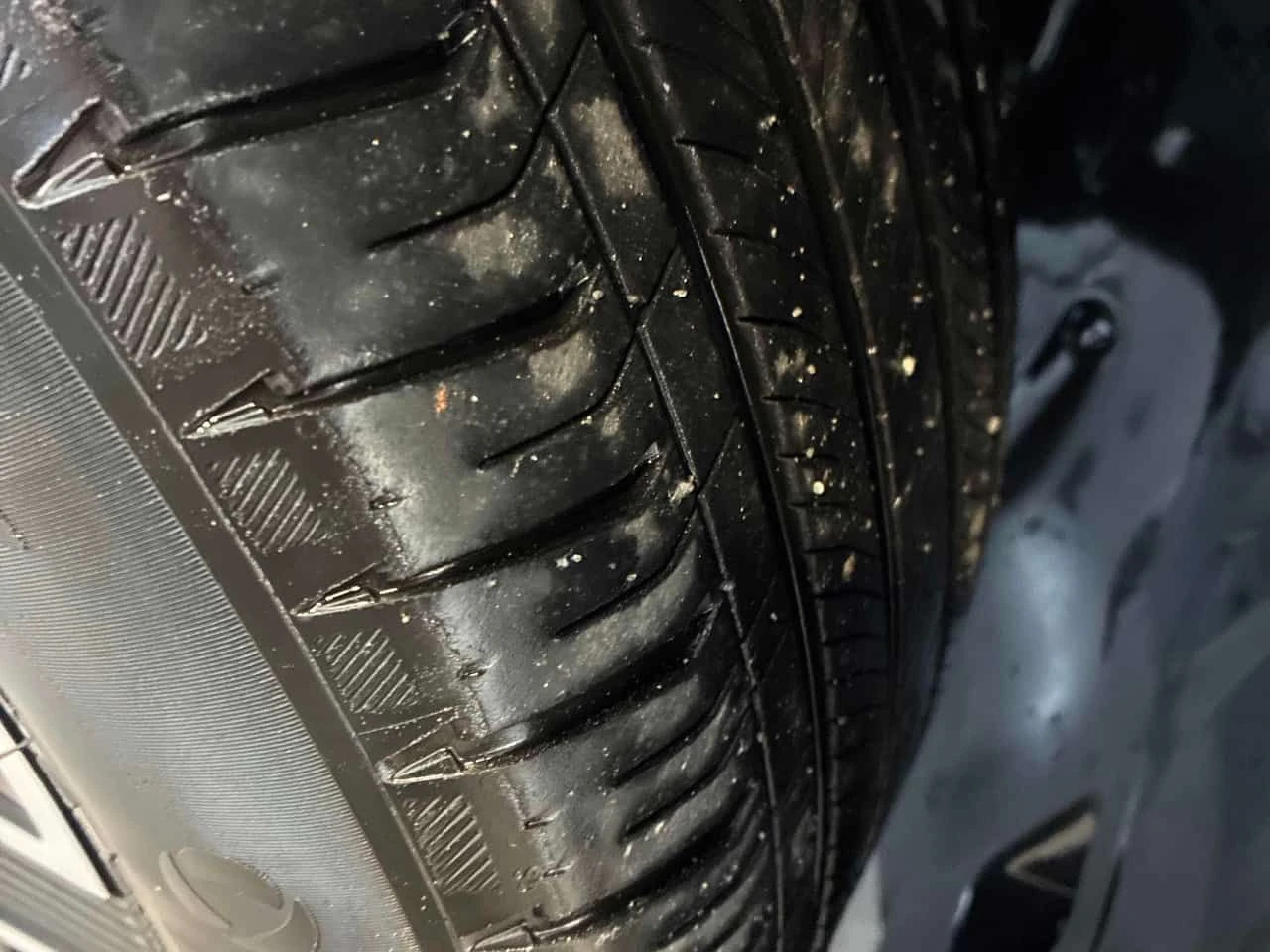 Mercedes-Benz GLC 300 4MATIC* DISTRONIC* PANO* 360КАМЕРИ* , снимка 14 - Автомобили и джипове - 54162114