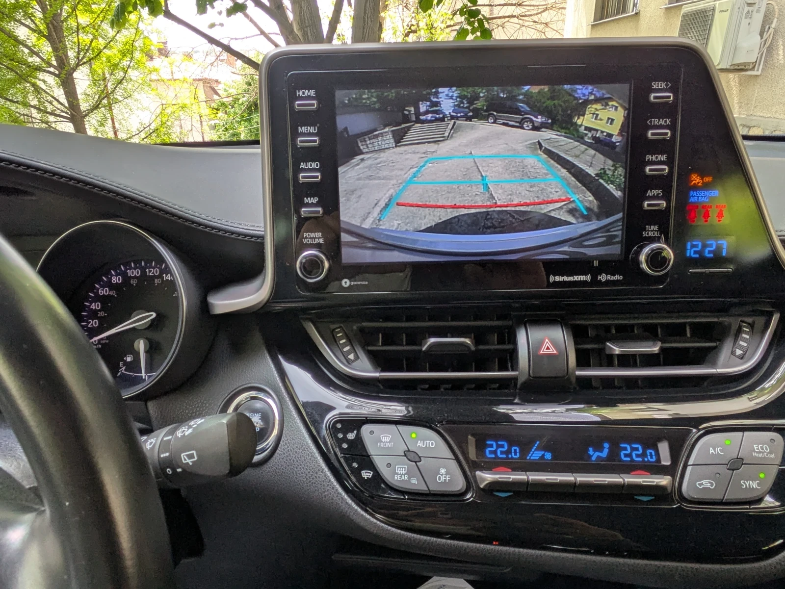 Toyota C-HR Xle, снимка 5 - Автомобили и джипове - 54417669