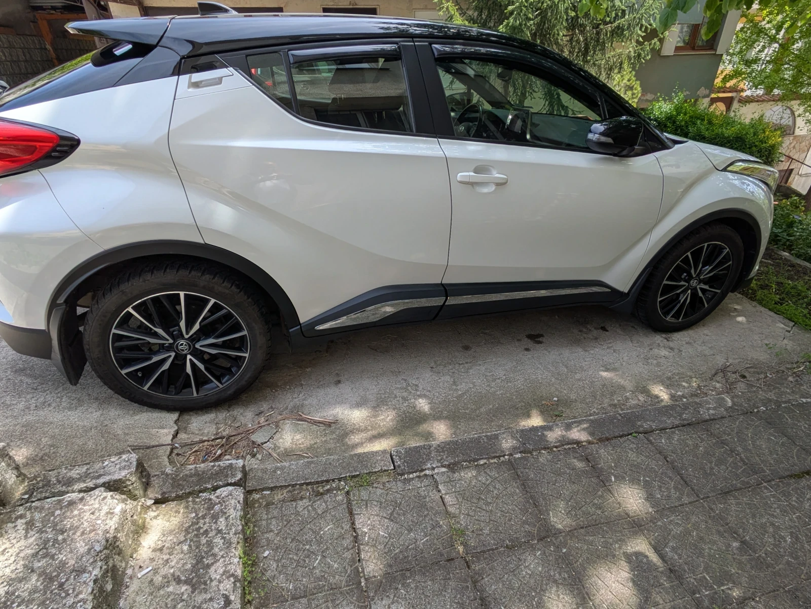Toyota C-HR Xle, снимка 3 - Автомобили и джипове - 54417669