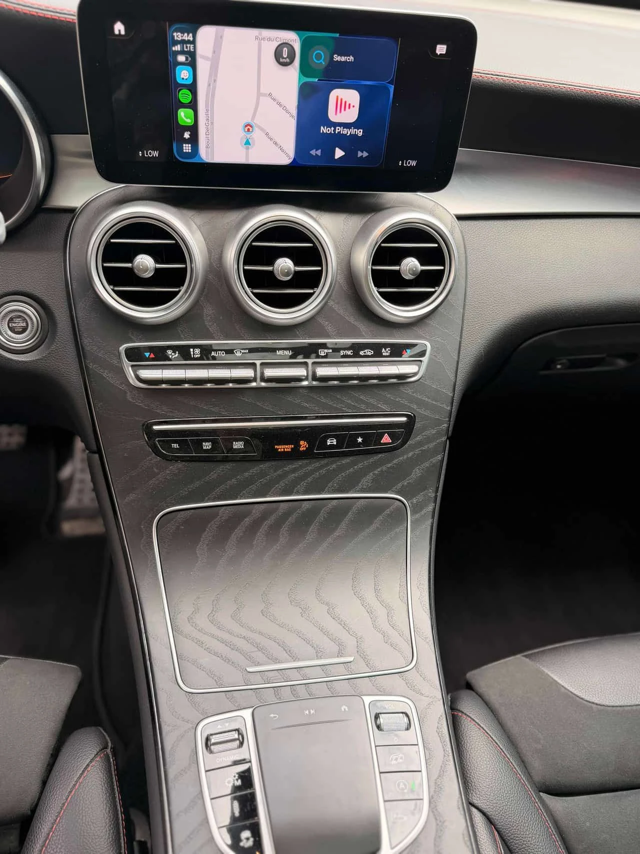 Mercedes-Benz GLC 43 AMG /CARFAX/360/DISTRONIC, снимка 9 - Автомобили и джипове - 54528665