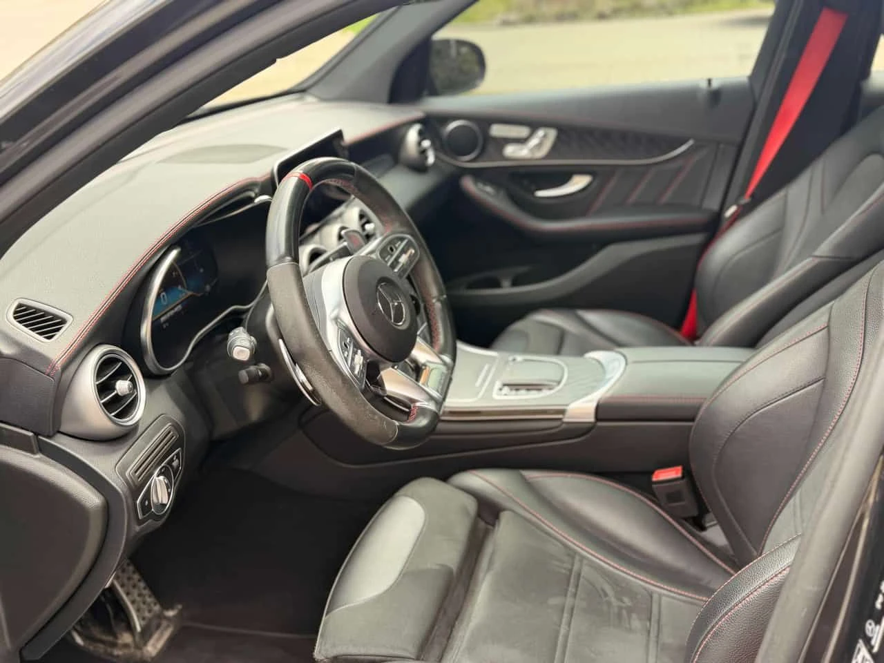 Mercedes-Benz GLC 43 AMG /CARFAX/360/DISTRONIC, снимка 5 - Автомобили и джипове - 54528665