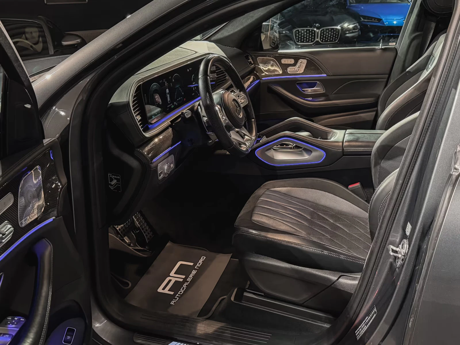 Mercedes-Benz GLE 63 S AMG 4M/COUPE/612HP/PANO/360/HUD/CARBON/508z, снимка 6 - Автомобили и джипове - 55118641