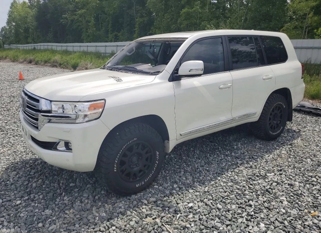 Toyota Land cruiser 5.7 V8 * FACELIFT * CARFAX * RUN&DRIVE * 
