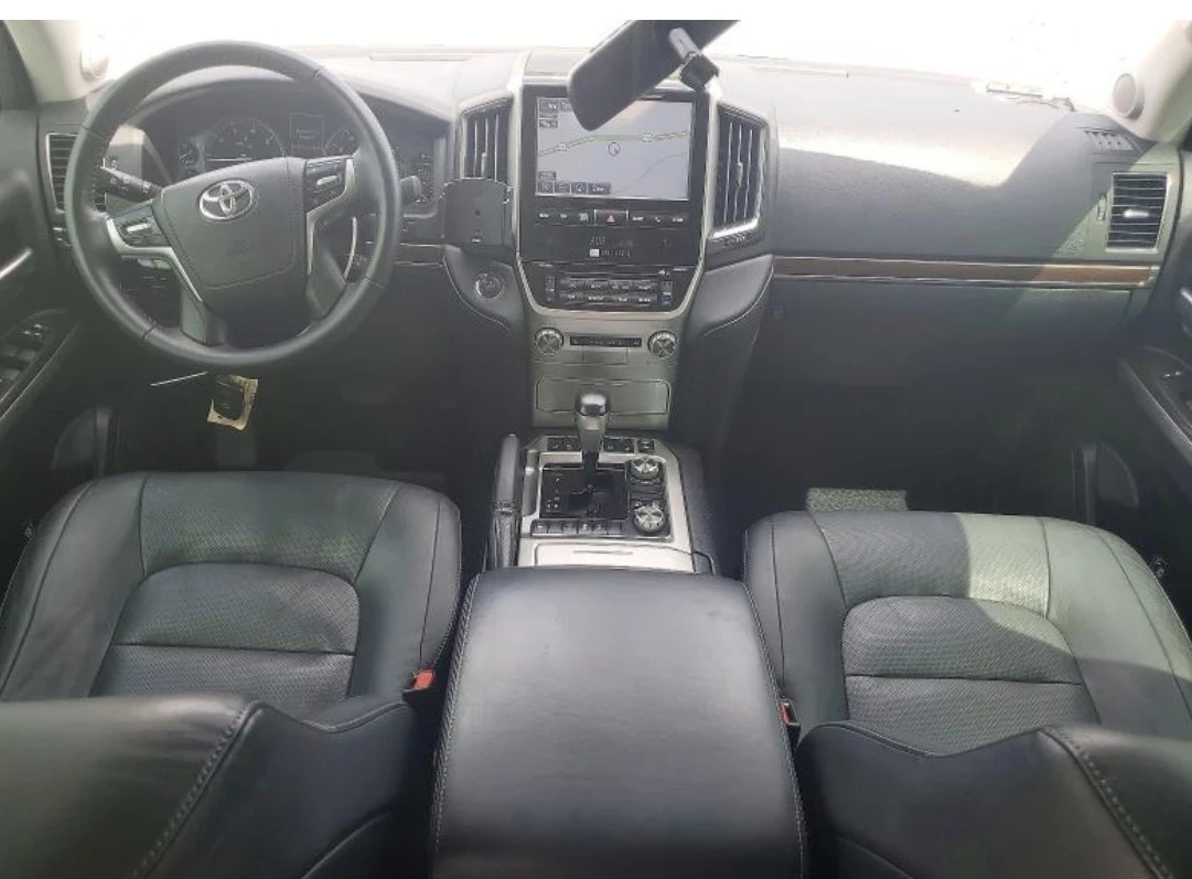 Toyota Land cruiser 5.7 V8 * FACELIFT * CARFAX * RUN&DRIVE * , снимка 7 - Автомобили и джипове - 55501229