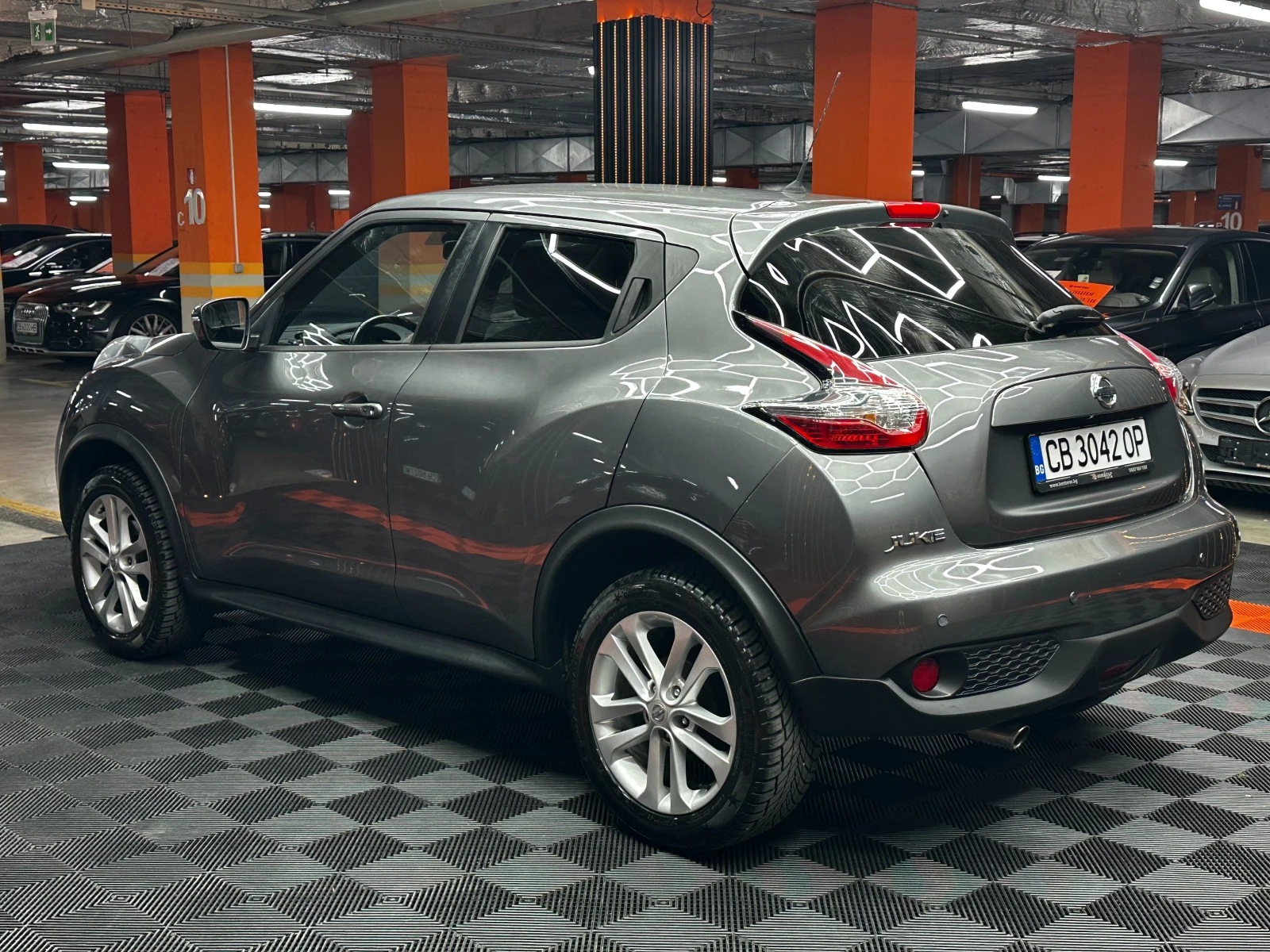 Nissan Juke 1.6i 117 к.с., снимка 4 - Автомобили и джипове - 55582638