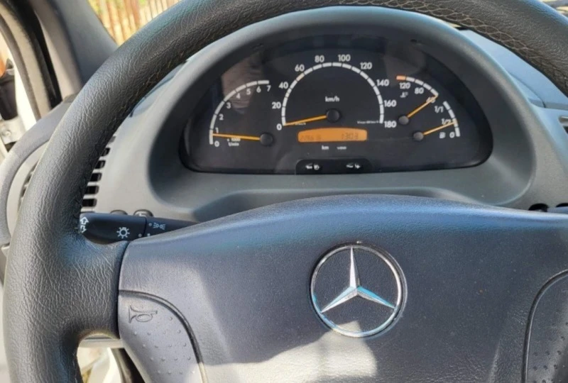 Mercedes-Benz 416 CDI, снимка 5 - Камиони - 47177181