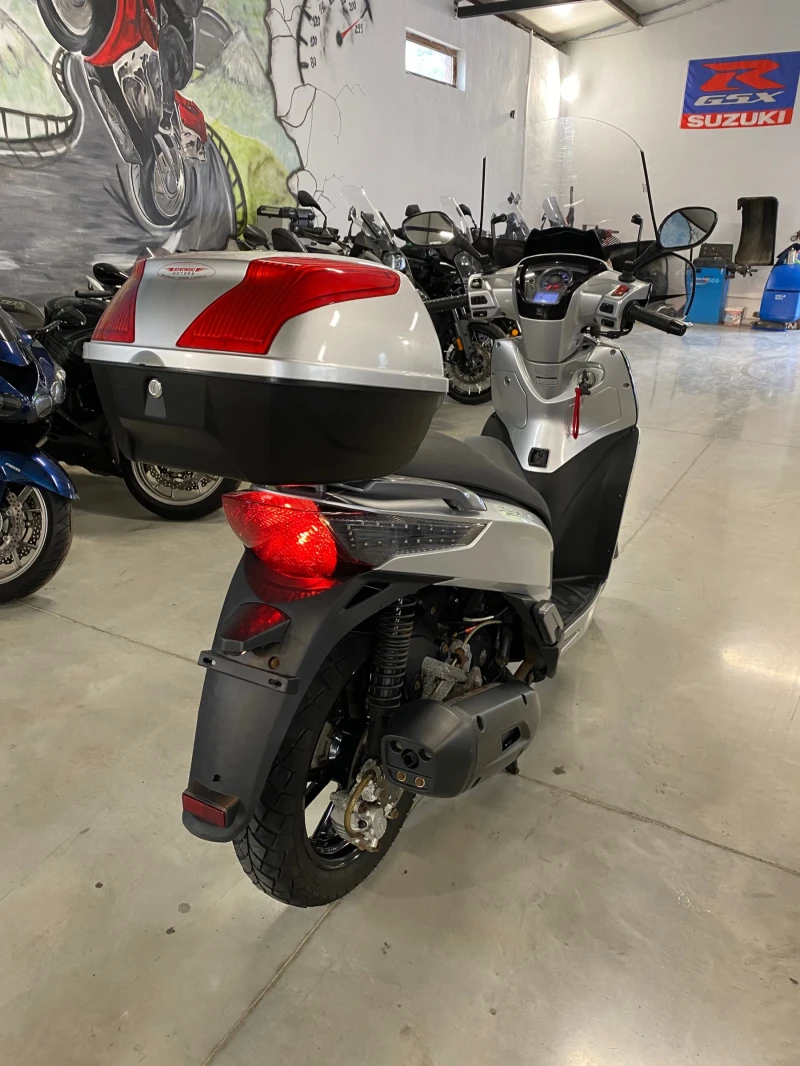 Kymco People 125 GTI, снимка 8 - Мотоциклети и мототехника - 51257057