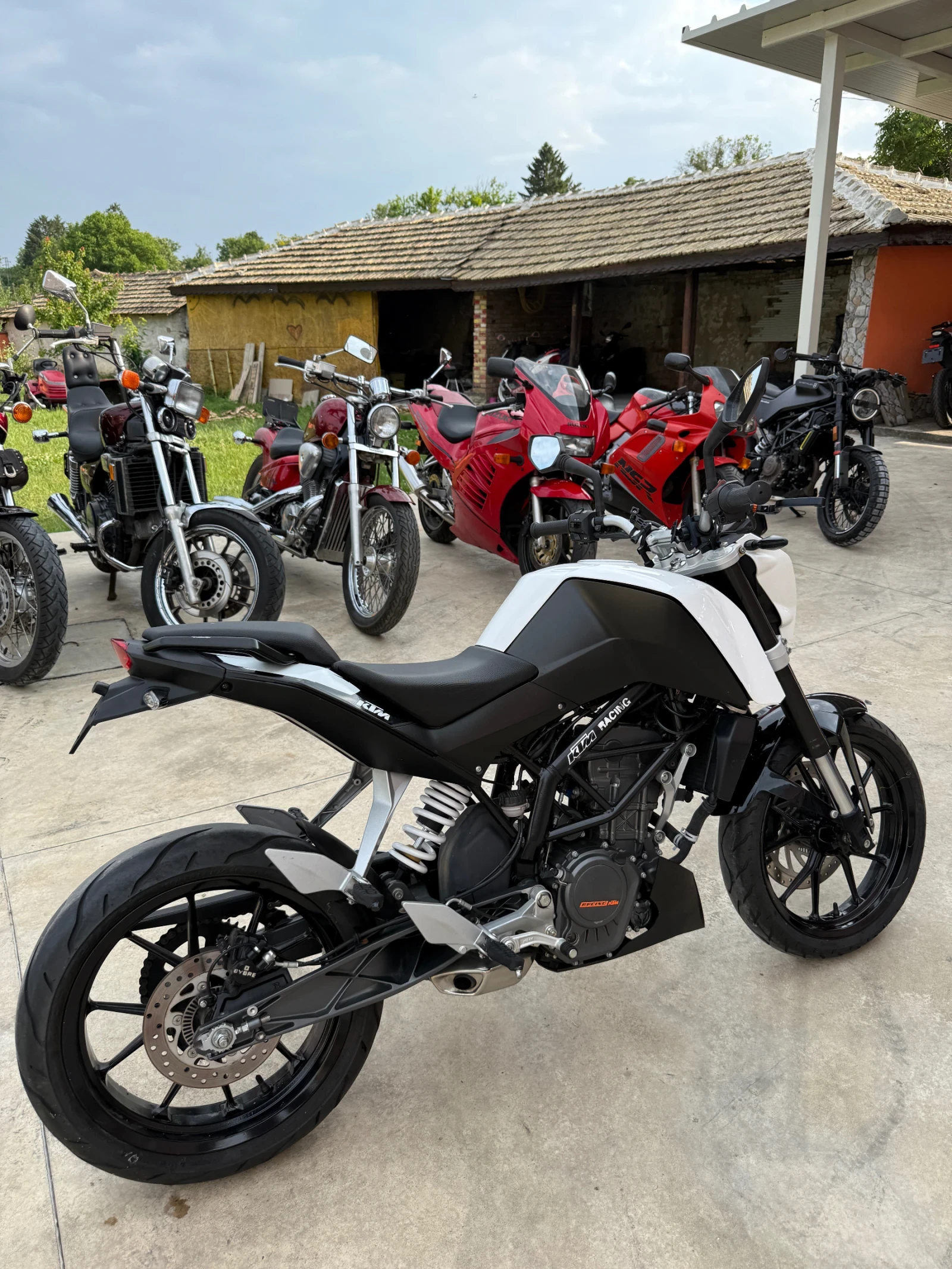 Ktm Duke 200 - изображение 3