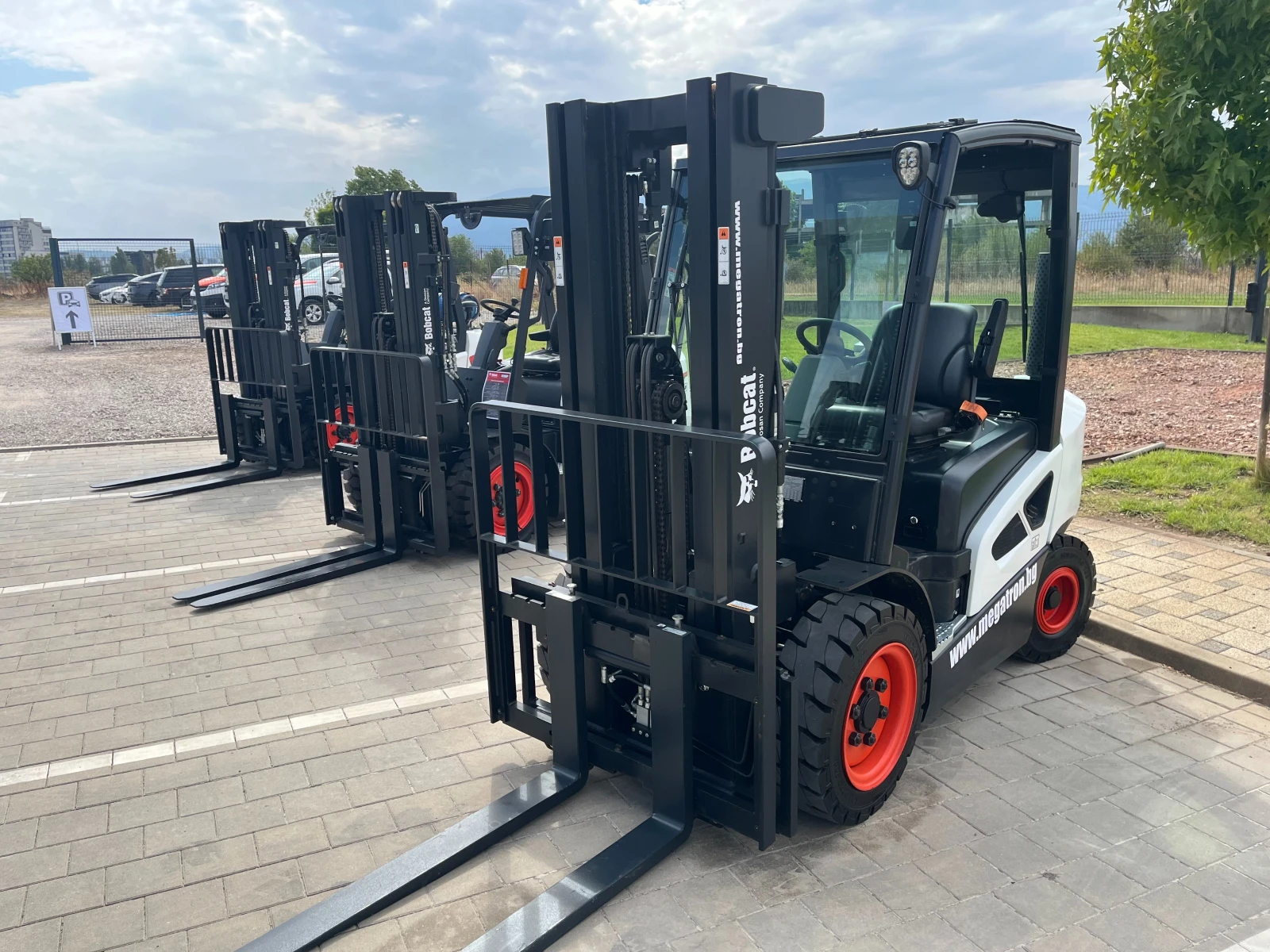������� Bobcat D30S-9 | Mobile.bg � ����������� 2