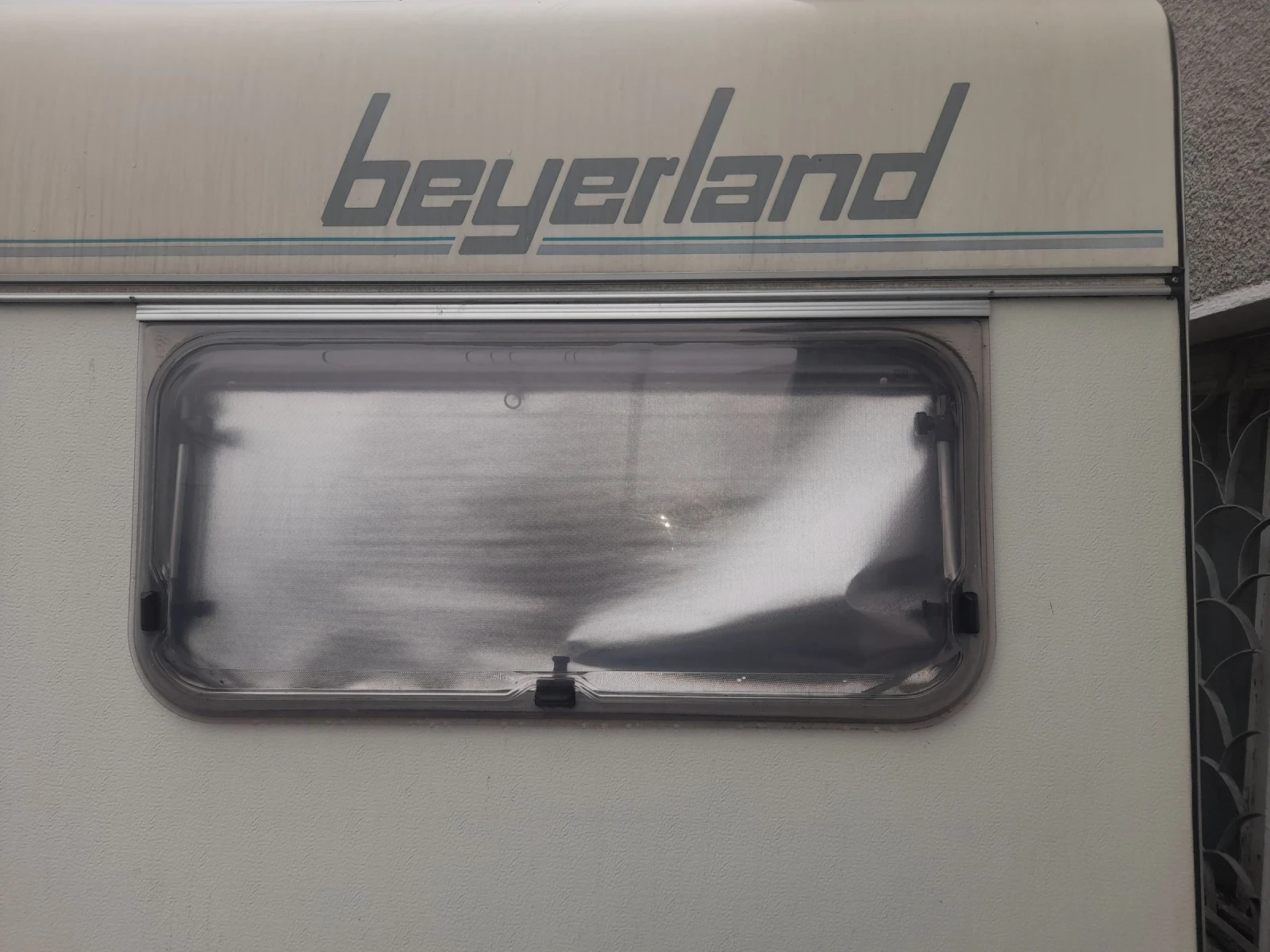 �������� Beyerland 380 | Mobile.bg � ����������� 9