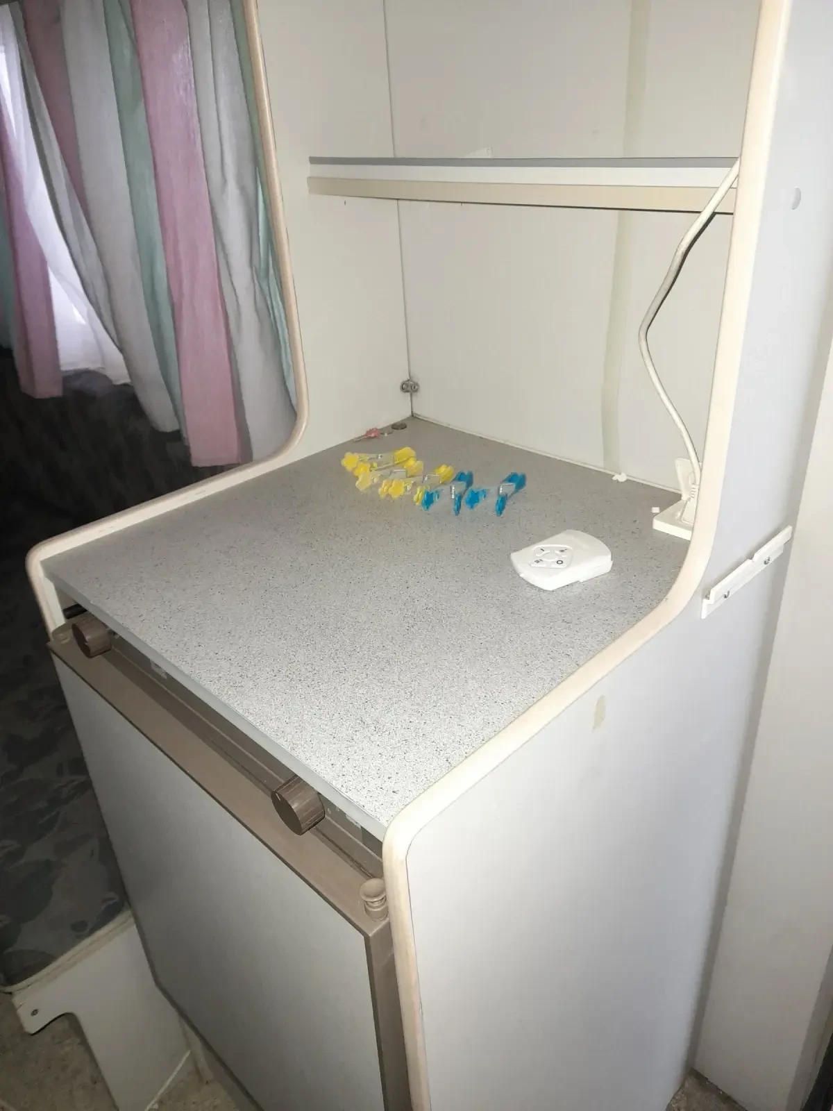 Каравана Beyerland 380, снимка 12 - Каравани и кемпери - 53565509