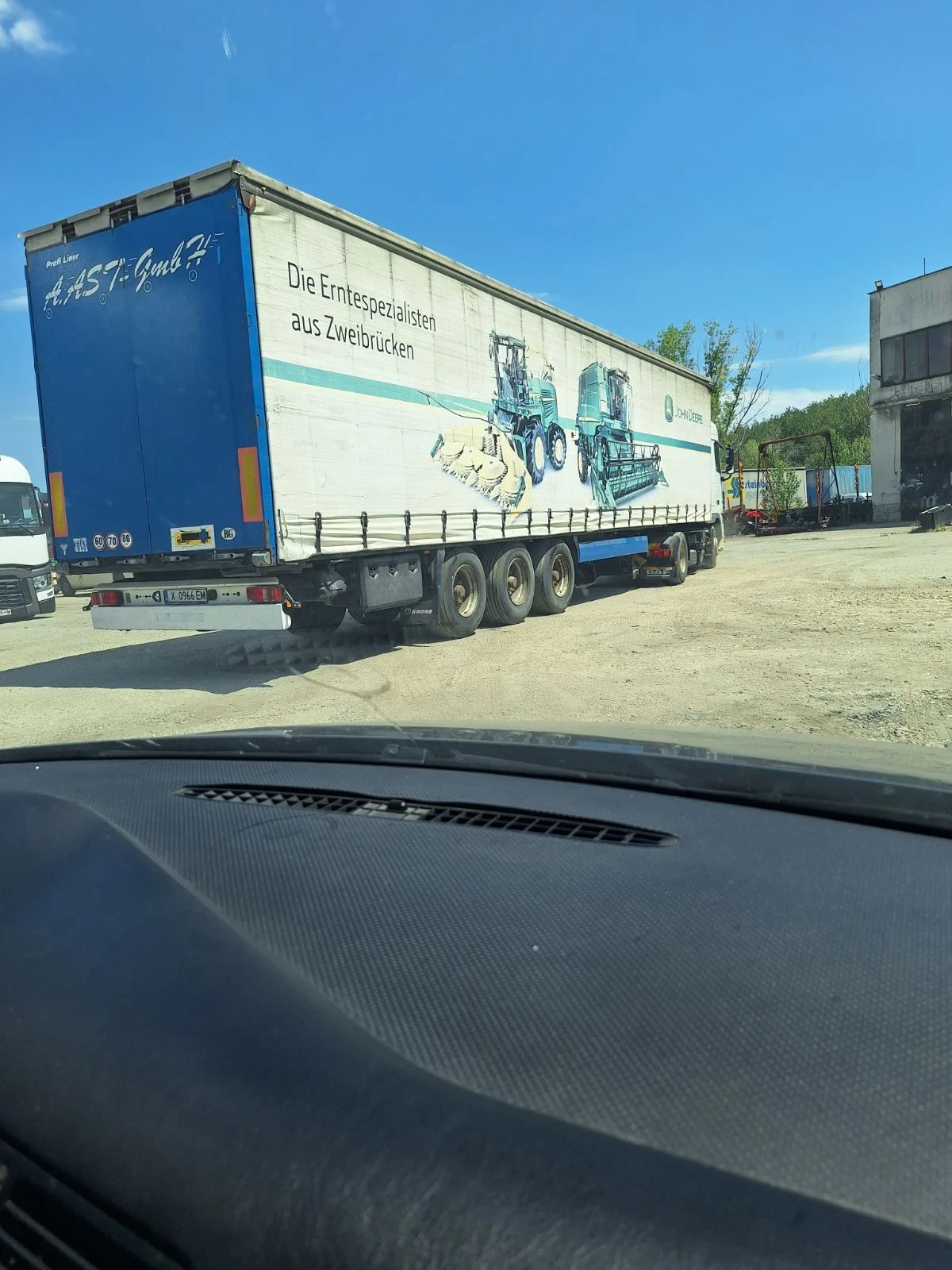  Krone | Mobile.bg   4