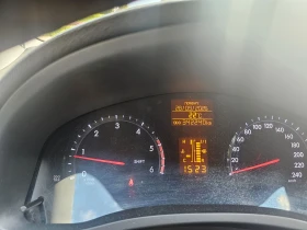 Toyota Avensis Т27, снимка 10