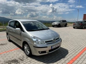 Toyota Corolla verso D4D 2.0D, снимка 1