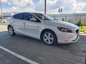 Volvo V40, снимка 7