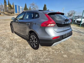 Volvo V40 Cross Country 2.0d Автомат, снимка 3