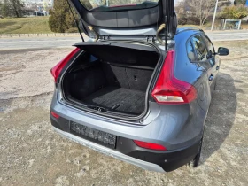 Volvo V40 Cross Country 2.0d Автомат, снимка 11