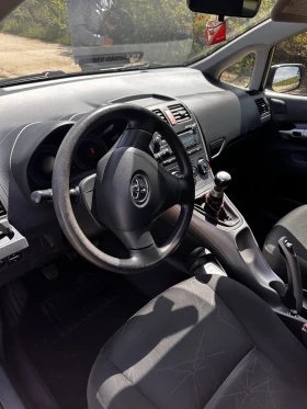 Обява за продажба на Toyota Auris ~7 560 лв. - изображение 6