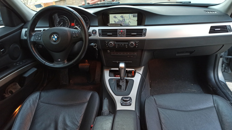 BMW 330, снимка 6 - Автомобили и джипове - 45613830