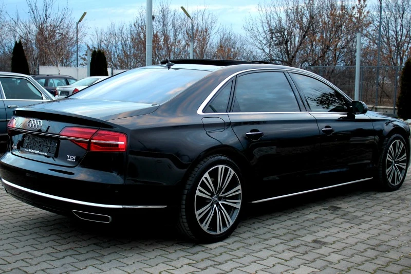 Audi A8 LONG/MATRIX/3xTV/BANG&OLUFSEN/СОБСТВЕН ЛИЗИНГ, снимка 7 - Автомобили и джипове - 39299300