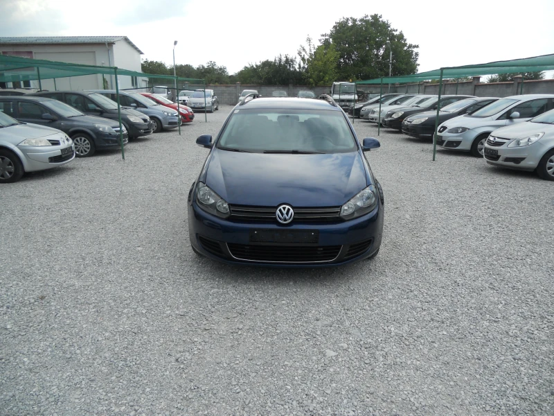 VW Golf 1.6TDI 4MOTION РЕАЛНИ КИЛОМЕТРИ+ СЕРВИЗНИ ДОКУМЕНТ, снимка 2 - Автомобили и джипове - 46809924