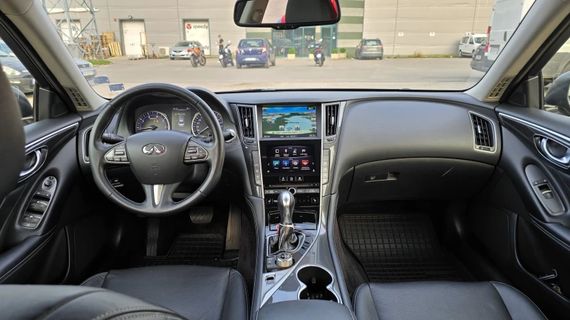 Infiniti Q50, снимка 9 - Автомобили и джипове - 47577426