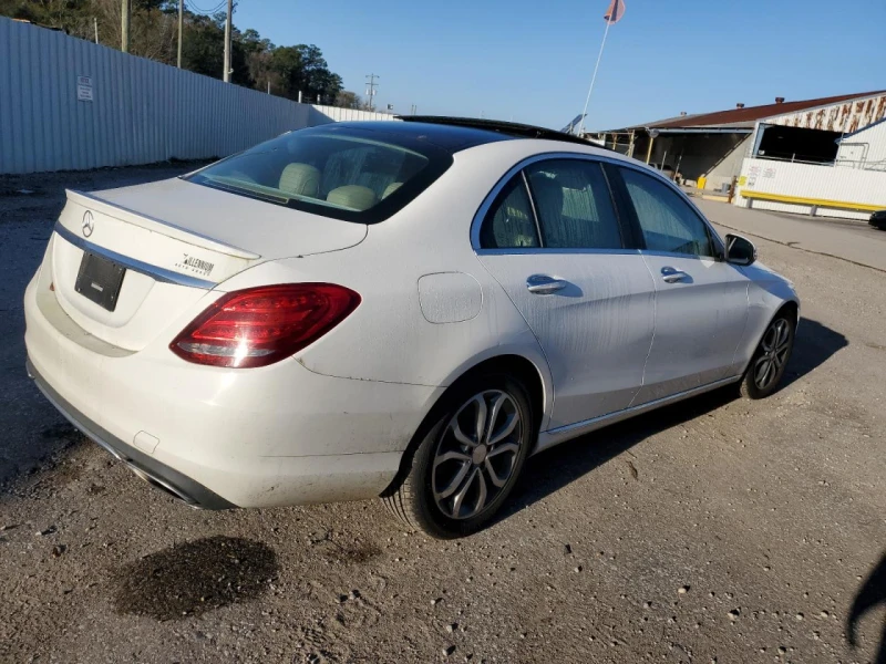 Mercedes-Benz C 300 AMG Пакет* Burmester* Подгрев* Парктроници* З.Каме, снимка 3 - Автомобили и джипове - 49261845