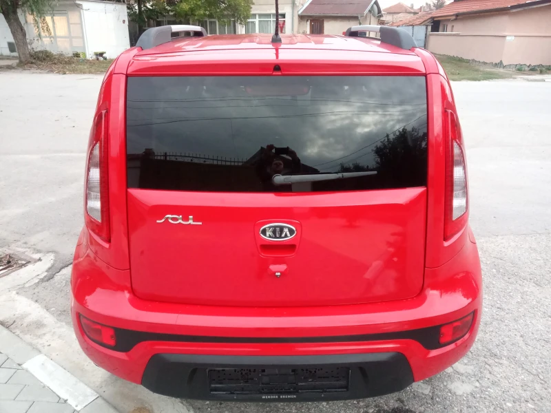 Kia Soul 1.6i 140ch SPIRIT, снимка 6 - Автомобили и джипове - 52565911
