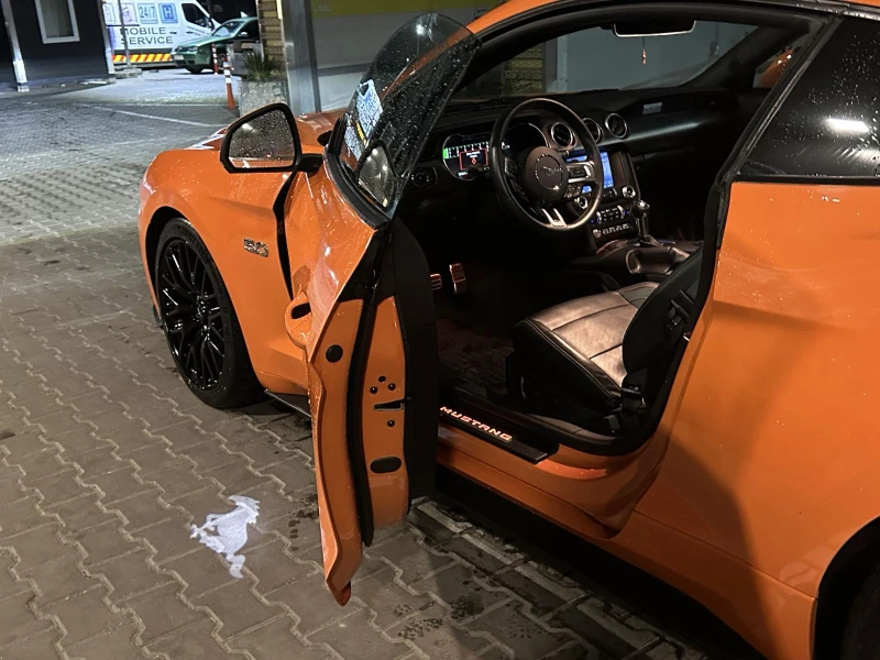 Ford Mustang, снимка 8 - Автомобили и джипове - 52073986