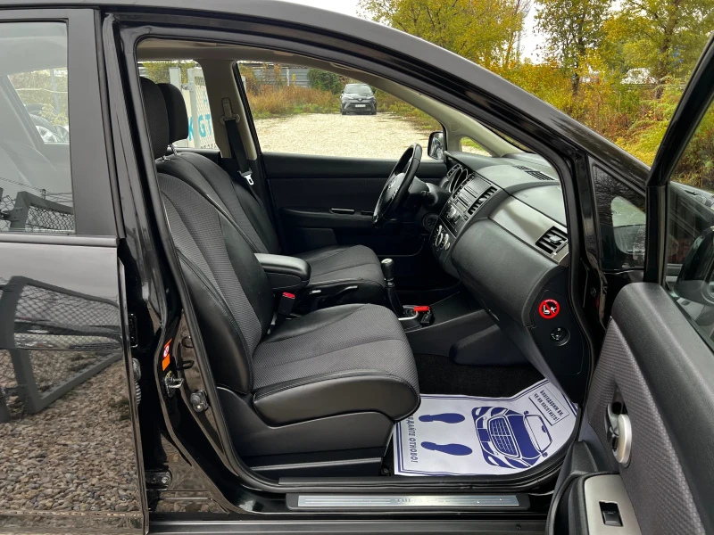 Nissan Tiida 1.8i 168000km 6-SPEED SWISS EDITION, снимка 11 - Автомобили и джипове - 52341000