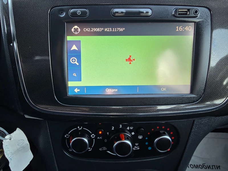 Dacia Sandero 1.0I-74K.C-EURO6B-FACE, снимка 15 - Автомобили и джипове - 52403539