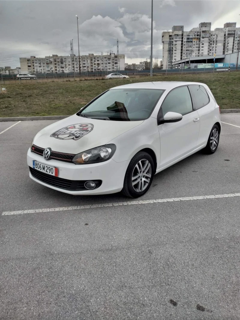 VW Golf 1.6 бензин 102к.с., снимка 3 - Автомобили и джипове - 52989574