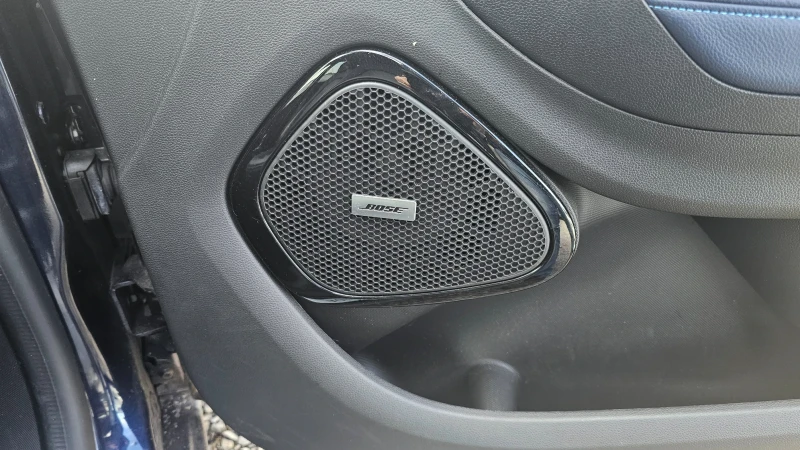 Renault Zoe  RIVIERA 52 kWh   CCS   BOSE   , снимка 6 - Автомобили и джипове - 53402052