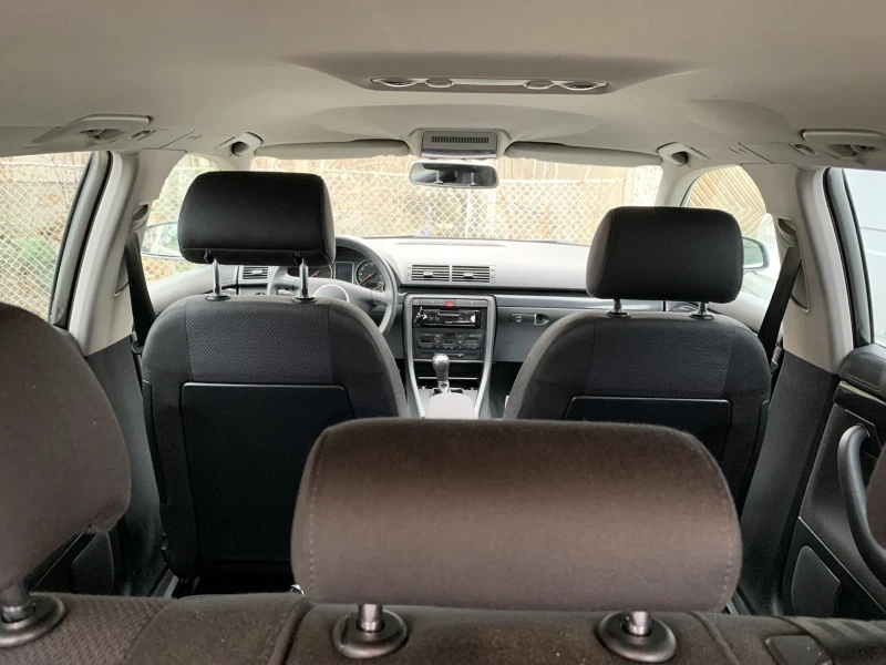 Audi A4 1.9TDI УНИКАТ, снимка 9 - Автомобили и джипове - 53431047