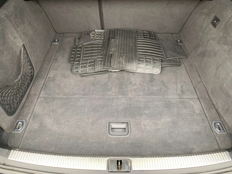 Audi A4 1.9TDI УНИКАТ, снимка 10 - Автомобили и джипове - 53431047