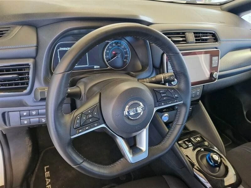 Nissan Leaf   - изображение 4