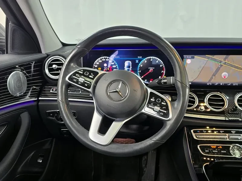 Mercedes-Benz E 450 4Matic Exclusive, снимка 13 - Автомобили и джипове - 55883745