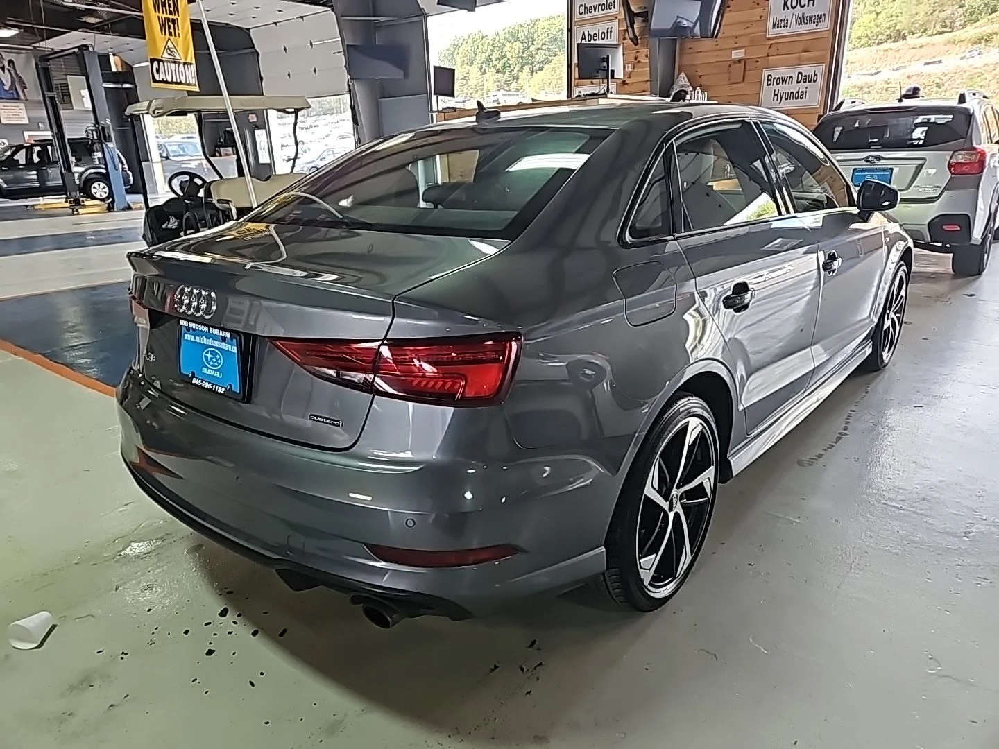 Audi A3 S line Premium Plus - изображение 3