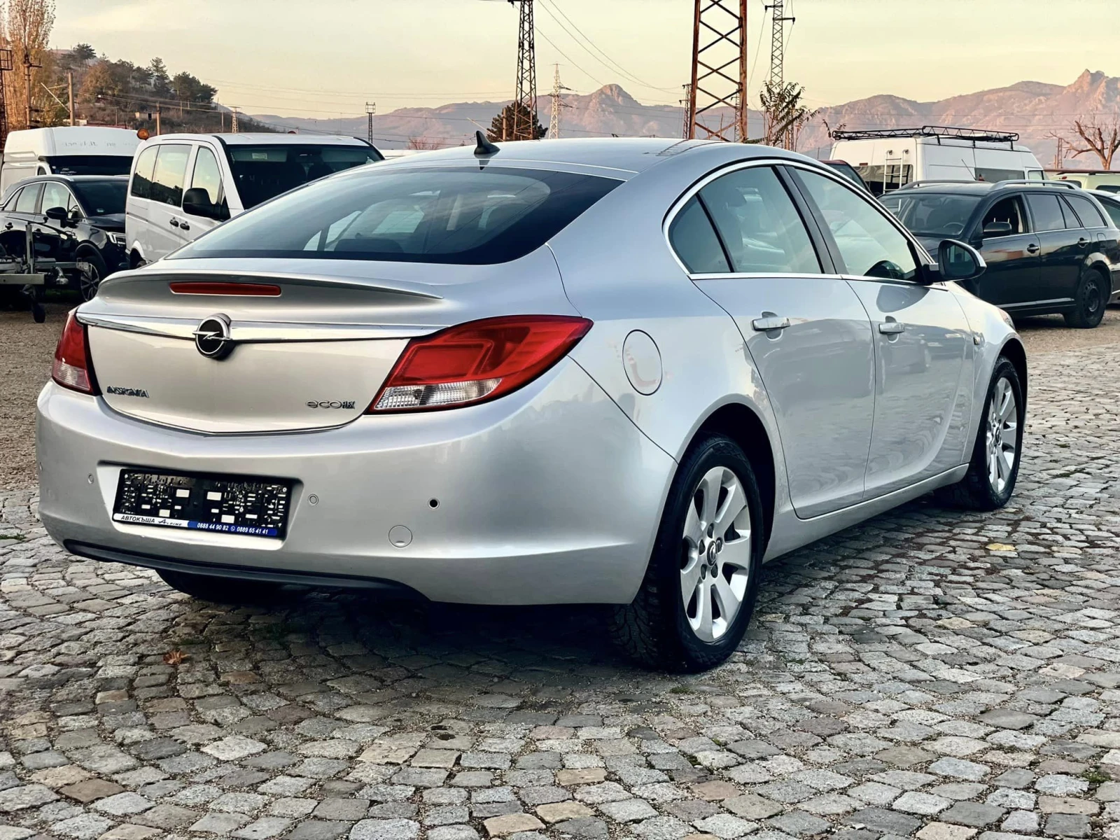 Opel Insignia 1.4 6-скорости - изображение 5