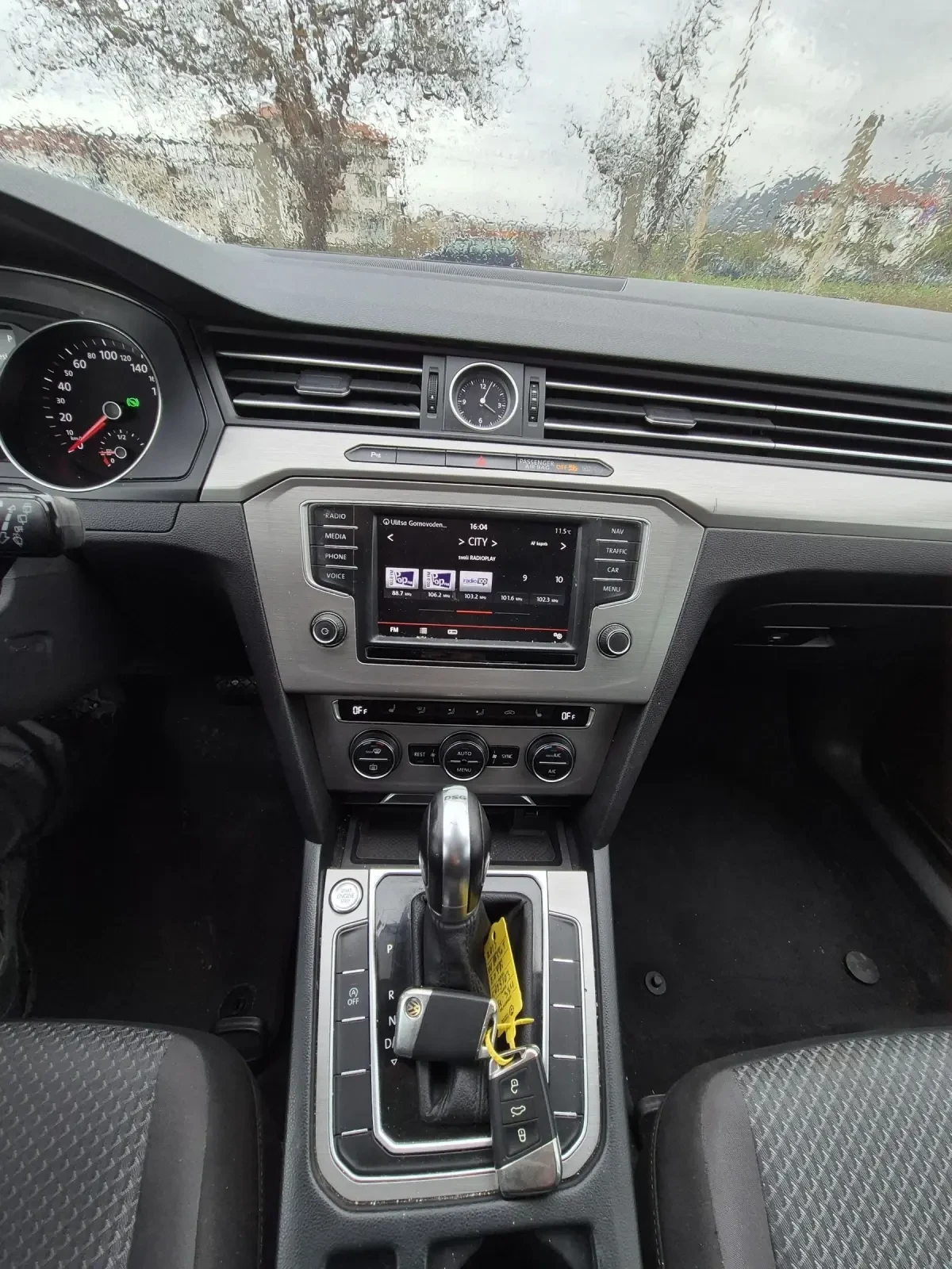 VW Passat B8 TDI 150к.с DSG Avtomat | Mobile.bg — изображение 12
